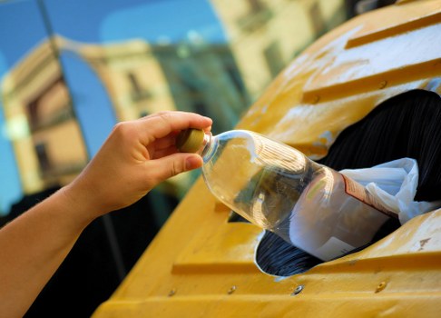 Commercial waste removal services in Temple